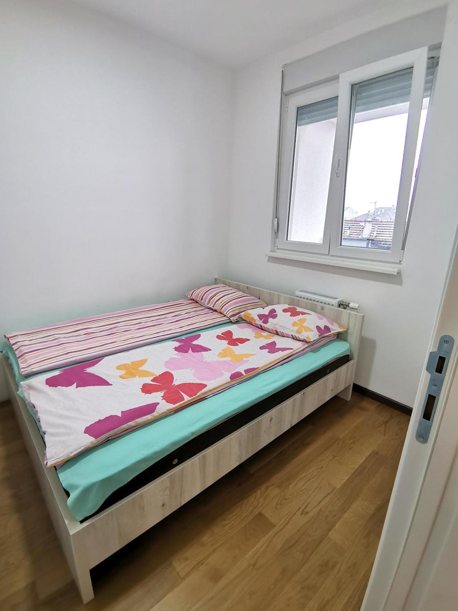 Stan Na Dan M Apartamento Novi Sad Exterior foto