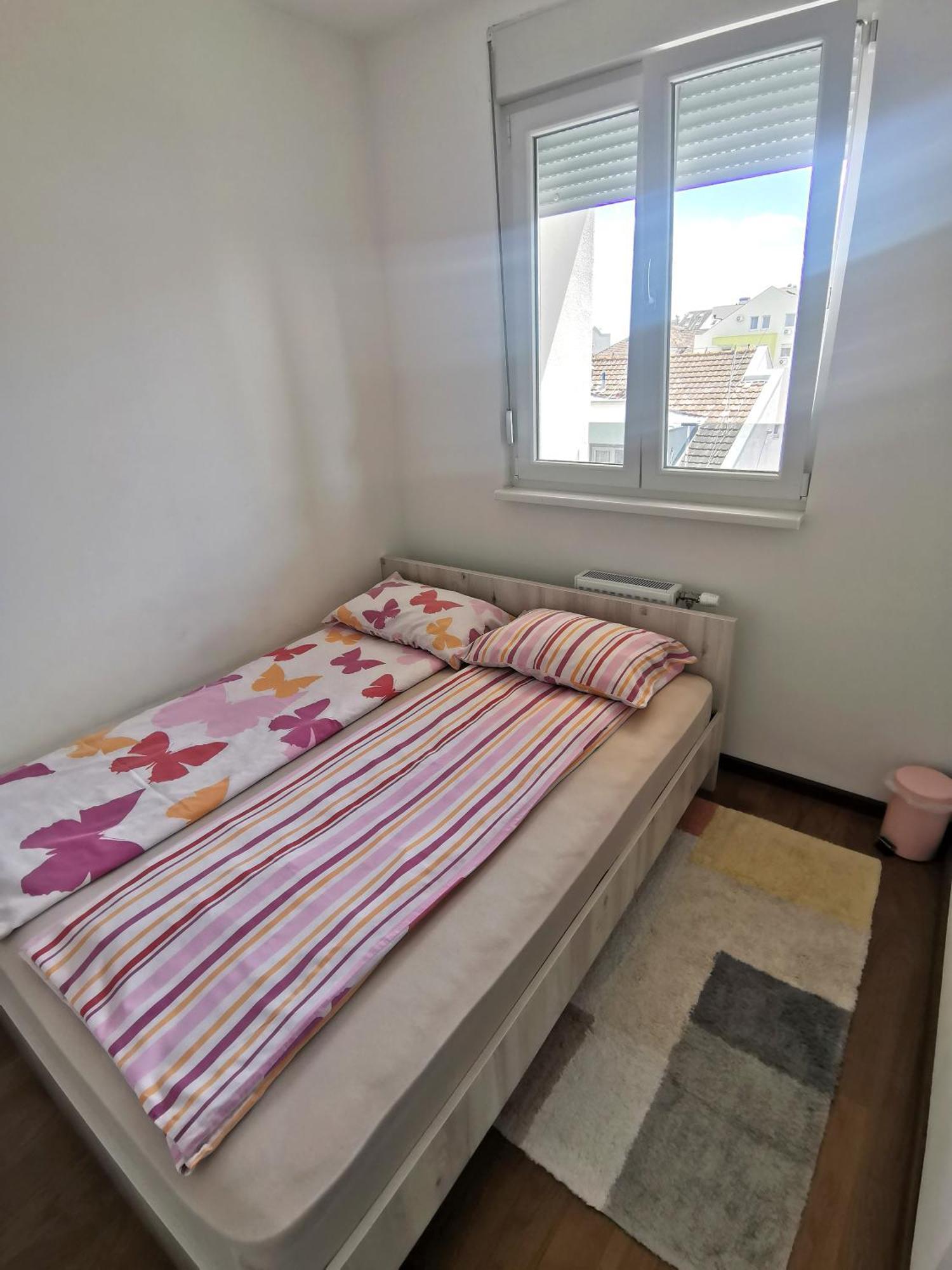 Stan Na Dan M Apartamento Novi Sad Exterior foto